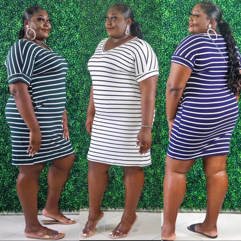 Striped Dress 💙 - L XL 1x 2x 3x - Picture 3 of 3